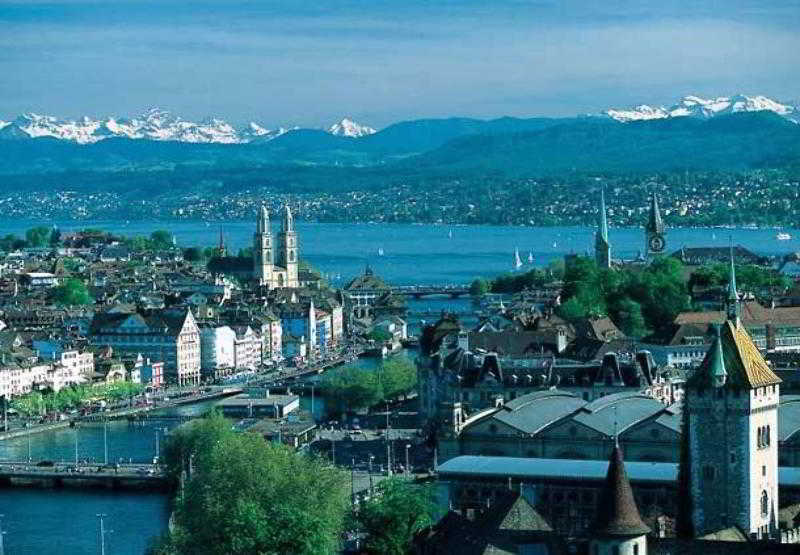 Renaissance Zurich Hotel Exterior foto